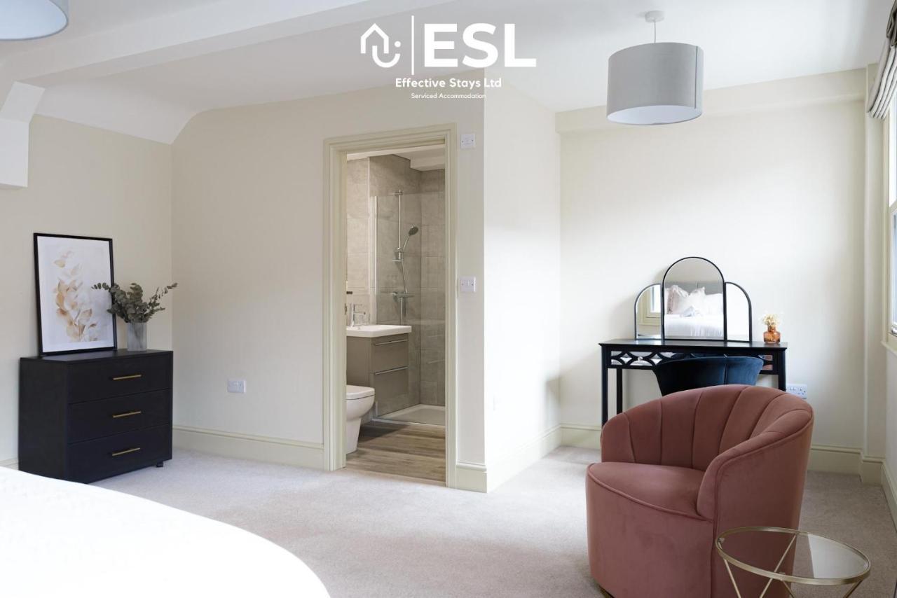 Most Central Luxury Grade 2 Listed Apartment Overlooking Shrewsbury Square - Free Parking מראה חיצוני תמונה