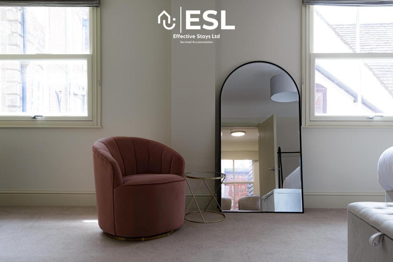 Most Central Luxury Grade 2 Listed Apartment Overlooking Shrewsbury Square - Free Parking מראה חיצוני תמונה